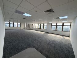 Peninsula Plaza (D6), Office #606270421